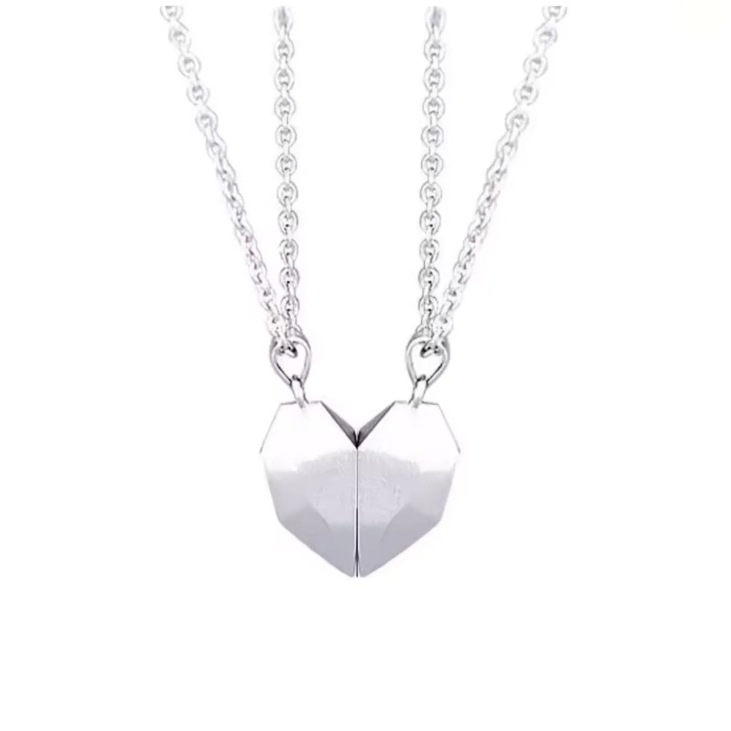 Magnetic Heart Couple Necklaces