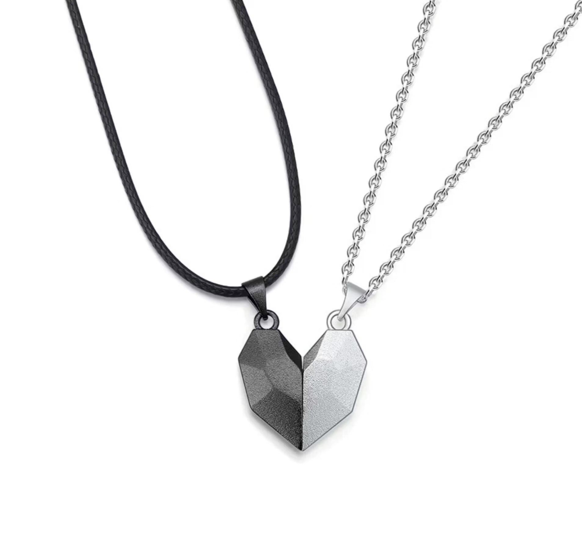 Magnetic Heart Couple Necklaces