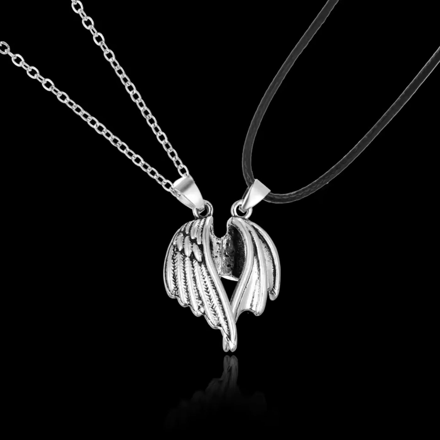 Magnetic Wings Couple Necklace