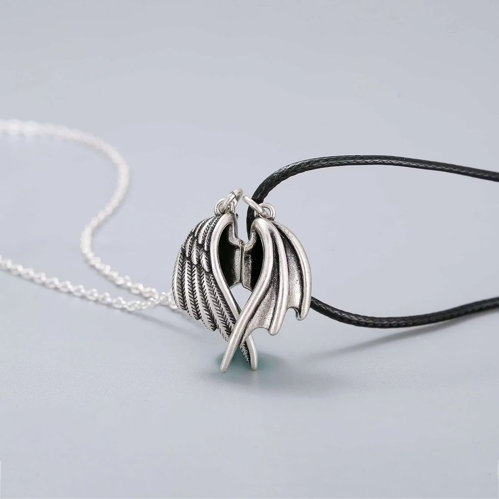 Magnetic Wings Couple Necklace
