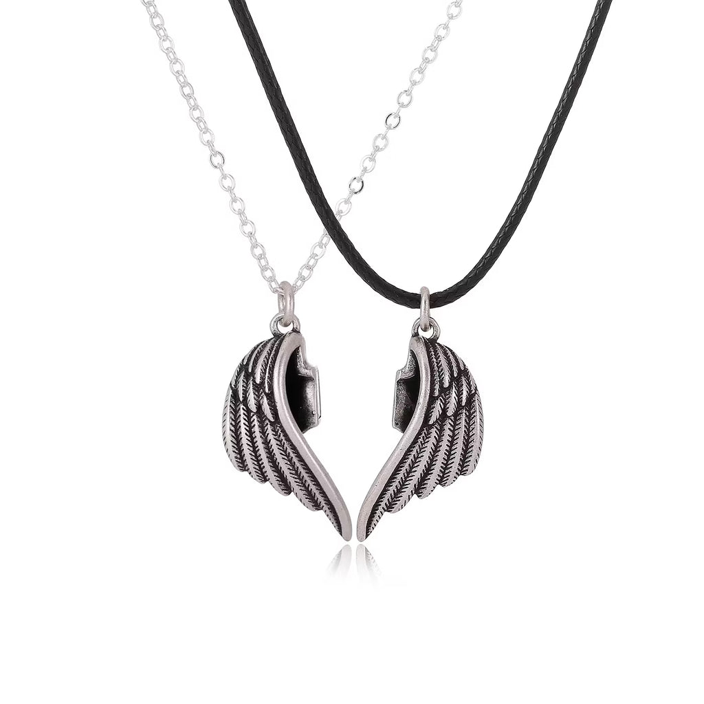 Magnetic Wings Couple Necklace